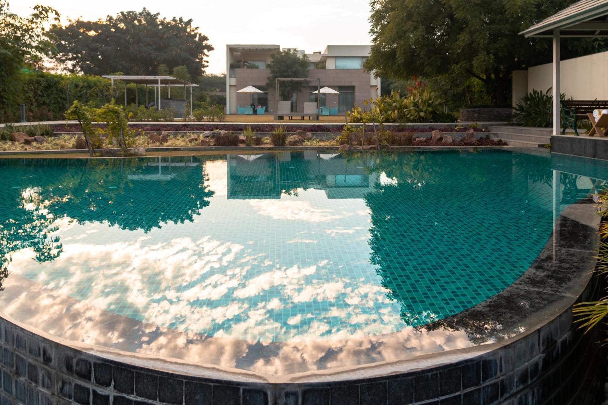 Karma Lakelands, Gurugram Gurgaon Exterior foto